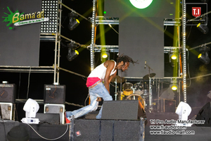 T.I Pro Audio Dual Altavoces <span class=keywords><strong>Line</strong></span> <span class=keywords><strong>Array</strong></span> de tres vías de <span class=keywords><strong>15</strong></span> pulgadas Equipo de madera Top Pro con el mejor precio para sonido de escenario de concierto - Product Image 5