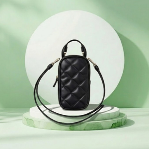 <span class=keywords><strong>Sac</strong></span> à main à <span class=keywords><strong>bandoulière</strong></span> en cuir PU noir personnalisé, Mini <span class=keywords><strong>sac</strong></span> à <span class=keywords><strong>bandoulière</strong></span> matelassé <span class=keywords><strong>pour</strong></span> <span class=keywords><strong>Smartphone</strong></span> <span class=keywords><strong>pour</strong></span> femmes - Product Image 1