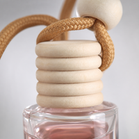 Diffuseur de parfum pour voiture en verre FTQS, bouteille d'huile essentielle suspendue, bouchon en bois, pendentif aromatique, OEM, étiquette privée, cadeau