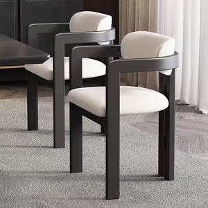 Silla <span class=keywords><strong>de</strong></span> Comedor <span class=keywords><strong>de</strong></span> Madera Maciza <span class=keywords><strong>de</strong></span> Estilo Nórdico Moderno JP con Reposabrazos, Cojín Suave y Cómodo para Uso en Hoteles, Restaurantes, Interiores o Exteriores - Product Image 1