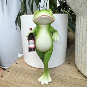 Resin Crafts Frog <strong>Pot</strong> Hanging Display Piece Outdoor Courtyard Simulation Animal Decorative <strong>Fish</strong> for Tank Edge Hanging Piece - Product Image 4