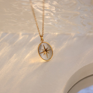 Collar <span class=keywords><strong>de</strong></span> Acero Inoxidable Chapado en Oro con Estrella <span class=keywords><strong>de</strong></span> Anís para Mujer, Estilo Ovalado con Concha Blanca, Ideal para Fiestas, Bodas y Regalos - Product Image 1