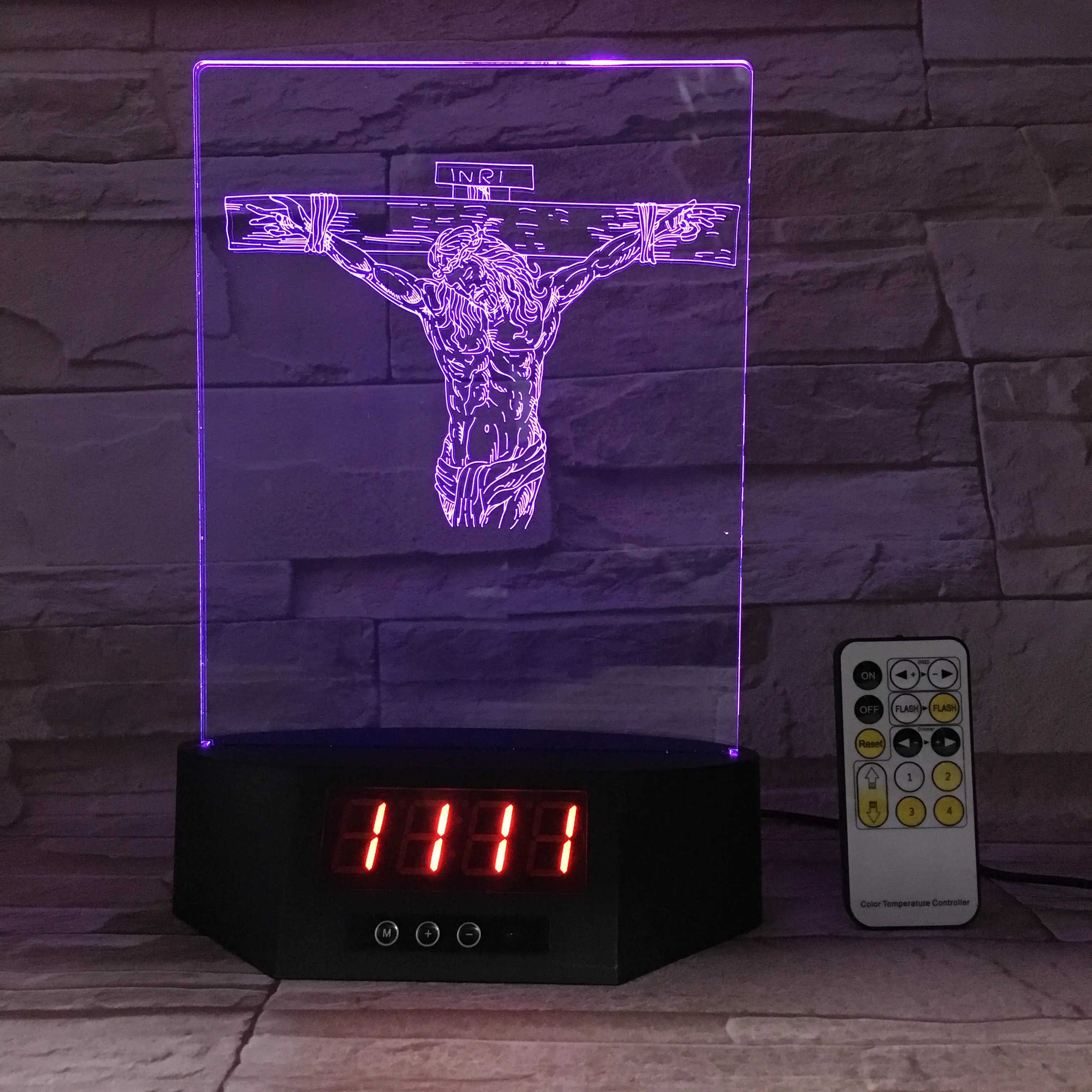 Jesus CROSS 3D LED โคมไฟฐานนาฬิกาขนาดใหญ่รีโมทคอนโทรลแบตเตอรี่4 AA ไฟ USB สำหรับกลางคืนมีสีกระพริบ
