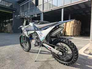 KEWS K23 NC250 Moteur <span class=keywords><strong>4</strong></span> <span class=keywords><strong>Temps</strong></span> 250cc Moto <span class=keywords><strong>Cross</strong></span> Moto tout-terrain chinoise <span class=keywords><strong>250</strong></span> Dirt Bike 250cc - Product Image 3