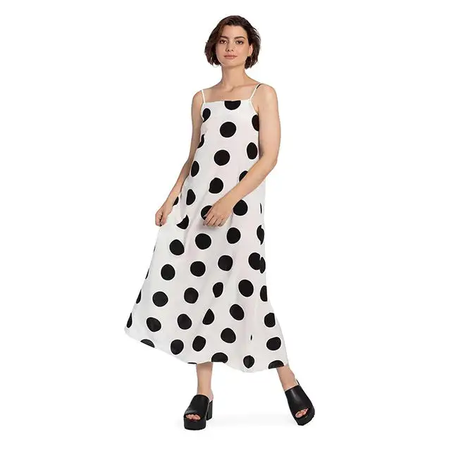 Musim Semi Musim Panas Perancis Niche Polka Dot Gaun Wanita Longgar dan Tipis Tanpa Lengan Temperamen Gaun Slip Besar Gaun Panjang Titik