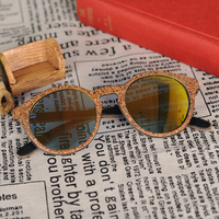 Vente directe d'usine Lunettes de soleil en liège pour homme Petite taille Gris/Brun/Orange Verres de haute qualité Design de marque haut de gamme