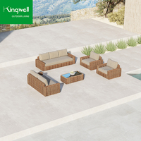 Ensemble de canapés en rotin pour l'extérieur de luxe au design moderne meubles de patio solides pour la cour, l'hôtel et le jardin