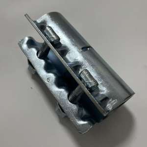 ข้อต่อเหล็กชุบสังกะสีแบบตีขึ้นรูป Q235 สำหรับงานก่อสร้างแบบหมุนได้และแบบตายตัว อุปกรณ์ประกอบบันไดและแผ่นพื้นนั่งทำงานบนนั่งร้าน  ตัวหนีบแบบปลอก - Product Image 5