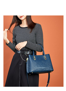 New Hot Selling Women Shoulder Handbag Genuine Leather <b>Purses</b> Handbags Classic <b>Large</b> Capacity Travel Crossbody Bolso - Product Image 2