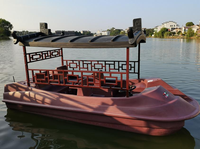 Vélo aquatique au design requin, pédalo flottant, croiseur aquatique, bateau de divertissement lacustre, embarcation aquatique récréative familiale