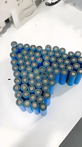 Máquina Automática para Pegar Etiquetas en Terminales de Baterías Cilíndricas, Máquina para Pegar Papel Aislante - Product Image 5