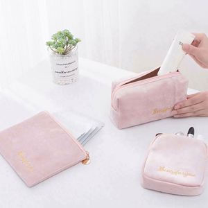Wholesale Private Label Travel Casual Velvet Flannel Material Make up <b>Bag</b> Packable Cosmetic <b>Bag</b> for Women Organizer - Product Image 3