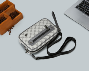 Bolso de cintura multiusos negro de moda al por mayor con logo personalizado, bolso de cinturón de cuero PU, bolso cruzado de poliéster para el pecho - Product Image 6
