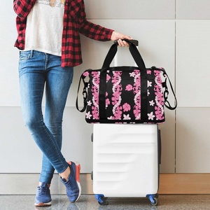 2 in 1 Hawaiian Custom Puakenikeni <b>Lei</b> Pink Wholesale Travel Foldable Bags 32L Lightweight Duffel Large Sport Gym Bag for Travel - Product Image 6