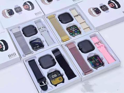 Smart Watch Combo Pack Pick #30 (301557)