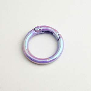 Porte-clés en métal de haute qualité, pas cher, avec boucle ronde en alliage coloré par électrolyse UV, pour accessoires de bricolage - Product Image 6