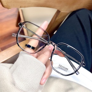 El nuevo y moderno marco cuadrado TR90 de estilo coreano es adecuado para que tanto hombres como mujeres lo usen sin maquillaje para ir al trabajo. - Product Image 2