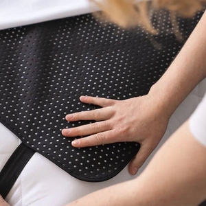 Feuille de mise à la terre antistatique 198*137cm/78*53.9 pouces avec trou respirant et cordon de mise à la terre de 15 pieds pour détendre le corps et soulager le <span class=keywords><strong>Stress</strong></span> - Product Image 3