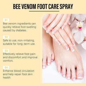 Spray pour les pieds au venin d'abeille à base de plantes, réduit le gonflement, la peeling et les gerçures des pieds, nettoie et hydrate les pieds - Product Image 4