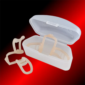 Améliorer le flux d'air Anti ronflement pince-nez dilatateur nasal bandes ouvrir votre nez respirer mieux réduire le ronflement nez évents dispositif - Product Image 5