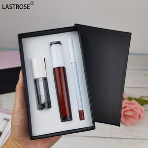 Kit de maquillage pour les lèvres 3 en 1 de luxe à marque privée, rouge à lèvres liquide mat nude, <span class=keywords><strong>crayon</strong></span> contour des lèvres brun, <span class=keywords><strong>gloss</strong></span> à lèvres transparent longue durée - Product Image 2