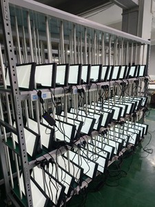 จอแสดงผลดิจิทัลแบบยืดขนาด 23/24/29/35/37/47 นิ้ว รุ่น Veto Ultra Wide Display ระบบแอนดรอยด์ สำหรับศูนย์การค้า W - Product Image 6