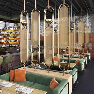 Luxuriöser Raumteiler aus Goldenem Metall für Wohnzimmer und Schlafzimmer, Trennwand aus Edelstahl für Hotel und Restaurant - Product Image 4