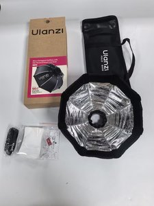 Ulanzi QS30 <span class=keywords><strong>Softbox</strong></span> Oktagonal 30cm Mini Bowens Mount Quick Release Honeycomb Grid untuk Lampu Studio Ulanzi COB - Product Image 6