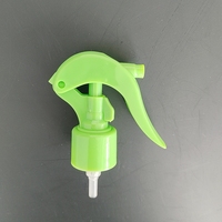 24 410 Mini pulvérisateur universel à gâchette pour le nettoyage de la maison à 360 degrés