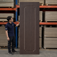 Revêtement de porte intérieur moderne en PVC personnalisé, texture bois 3D, panneau MDF fini, isolation phonique, résistant à l'humidité