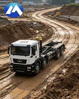 Camion benne de recyclage XGH5180ZXXL6 14t avec levage, transmission automatique 4x2, hauteur de levage 1570mm, empattement 4190mm