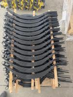 Les usines chinoises fabriquent des ressorts à lames pour semi-remorques, des ressorts à lames pour camions et fourgons de transport, dans diverses spécifications.