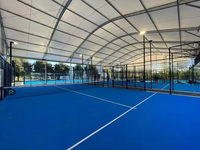 Terrain de padel panoramique durable pour l'extérieur, structure en acier galvanisé à chaud, panneaux en verre trempé de 12 mm, kit d'assemblage rapide