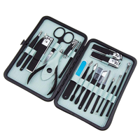 Ensemble de manucure de voyage de luxe en acier inoxydable caoutchouté texturé, 18 pièces, avec coupe-ongles et accessoires de pédicure