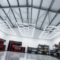 Nouvelle tendance, lumière de garage en forme de nid d'abeille 100-240V, lumière LED hexagonale, nouvelles lampes de plafond pour la décoration de magasin