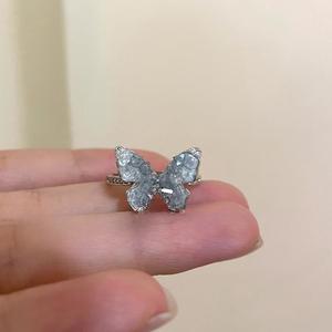 I-0514 Fashionable <b>Rings</b> New Style Alloy Material Green Butterfly <b>Ring</b> Fashion Jewelry <b>Finger</b> <b>Ring</b> - Product Image 3