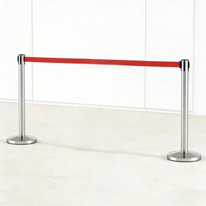 Poste <span class=keywords><strong>de</strong></span> Acero Inoxidable Pulido <span class=keywords><strong>de</strong></span> Alta Gama con Cinta Roja <span class=keywords><strong>de</strong></span> 2m para Coordinación <span class=keywords><strong>de</strong></span> Filas <span class=keywords><strong>de</strong></span> Invitados VIP - Product Image 4