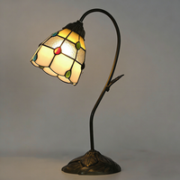 Lampe de table moderne en fer, abat-jour en verre teinté en forme de fleur, ampoule LED dimmable E26, lumière blanc chaud pour chambre à coucher, salon, entrée