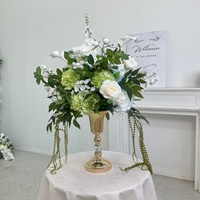 Arrangement floral de luxe pour mariage et événements, centre de table floral, centre de table de mariage