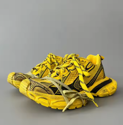 สีเหลือง