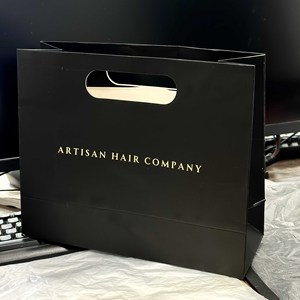 ถุ<span class=keywords><strong>ง</strong></span>กระดาษขอ<span class=keywords><strong>ง</strong></span>ขวัญพิ<span class=keywords><strong>ม</strong></span>พ์โลโก้แบรนด์ส่วนตัวแบบกำหนดเอ<span class=keywords><strong>ง</strong></span> ถุ<span class=keywords><strong>ง</strong></span>กระดาษขอ<span class=keywords><strong>ง</strong></span>ขวัญสำหรับร้านขายอุปกรณ์ทำ<span class=keywords><strong>ผม</strong></span>สุดหรู - Product Image 3