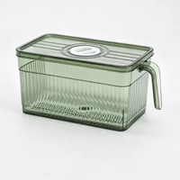 Grote capaciteit, verdikte, stapelbare koelkast opbergbox met timer, handvat en afwateringsbord voor fruit en groenten in de keuken