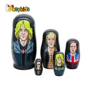 Hand paint 5 in 1 wooden traditional russian doll with customize W06D151