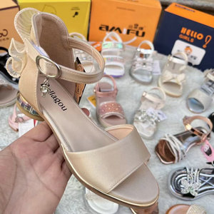 3.85 dolar modeli LLY013 boyutu 26-37 toptan rahat spor okul çocuklar bebek sandalet stok ayakkabı ile birçok desenler - Product Image 2