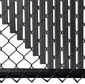 Expansion de la clôture composite Pvc Strip protection Privacy Board Clôture extérieure - Product Image 2