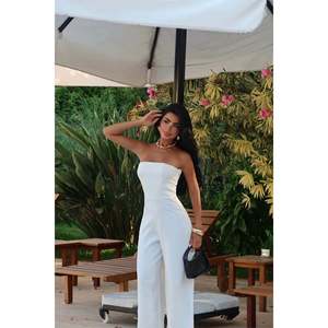 Combinaison sans bretelles en tissu tricoté blanc pour l'été - Product Image 5