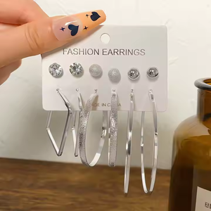 <span class=keywords><strong>Set</strong></span> di <span class=keywords><strong>Orecchini</strong></span> da Donna con Perle <span class=keywords><strong>a</strong></span> <span class=keywords><strong>Cerchio</strong></span> Geometrico 6 Paia Inclusi <span class=keywords><strong>Orecchini</strong></span> <span class=keywords><strong>a</strong></span> Farfalla con Perle e Oggetti Decorativi - Product Image 2