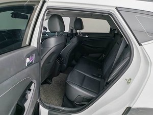 <span class=keywords><strong>Hyundai</strong></span> <span class=keywords><strong>Tucson</strong></span> 2019, Auto Usate con Guida a Sinistra, Veicoli Economici in Vendita - Product Image 4