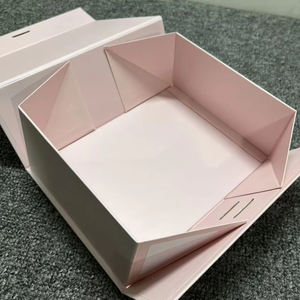 Custom Printed Logo Embossed UV Coated Rigid Cardboard Luxury Flap Open Magnetic Folding Gift Box Recycled Materials