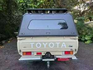 หลังคาคลุมกระบะรถบรรทุกแบบกำหนดเองสำหรับ Toyota LC79 รุ่นแค็บเดี่ยว น้ำหนักเบา ผลิตจากอลูมิเนียมอัลลอยด์ คุณภาพสูง แบบ Smartcap - Product Image 3